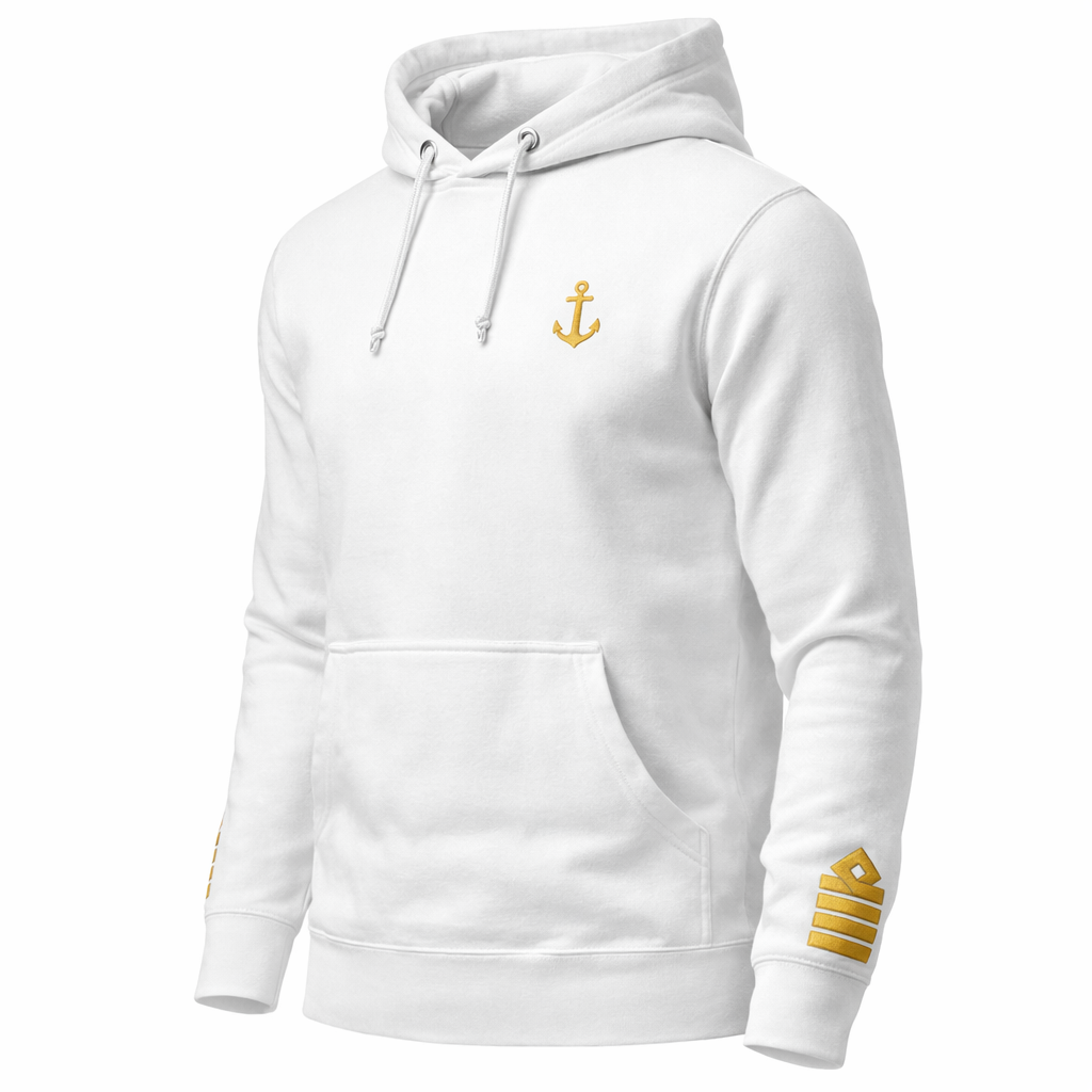 Kapuzenpullover in Kapitänsuniform.