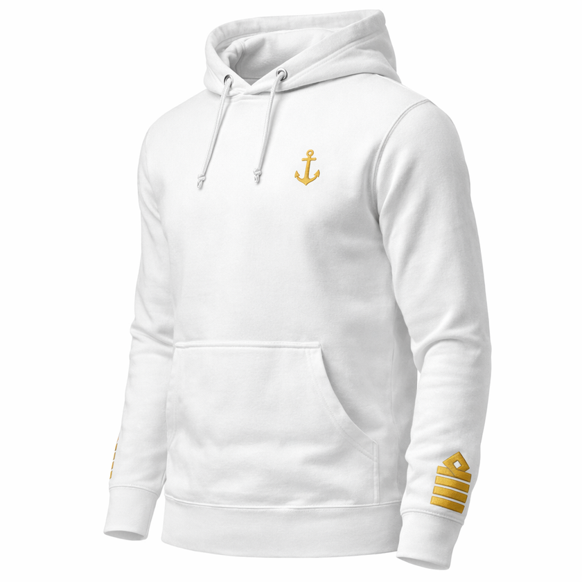 Kapuzenpullover in Kapitänsuniform.
