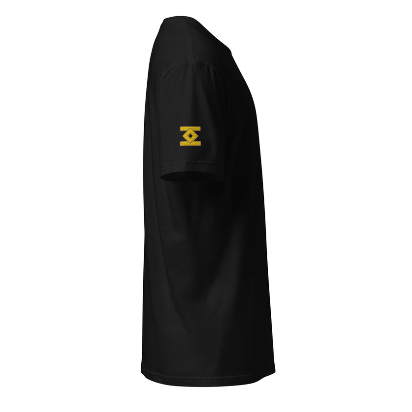 T-Shirt der Uniform eines zweiten Offiziers mit Stickereien auf der linken Brust und den Ärmeln.